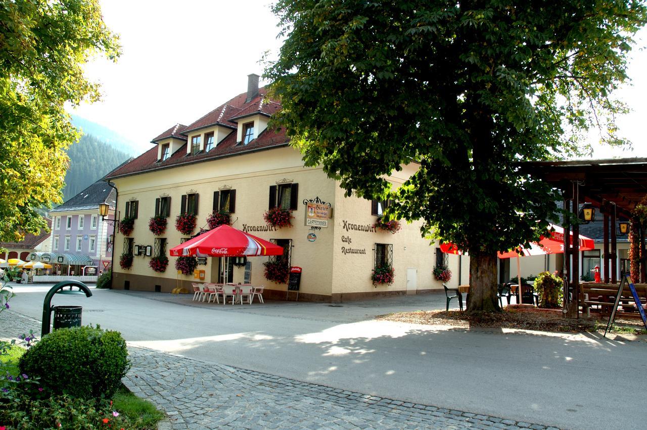 Kronenwirt Gurk Exteriér fotografie